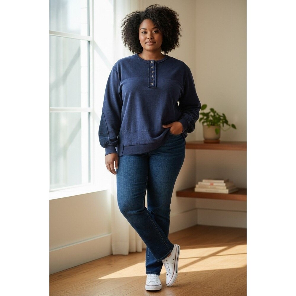 AlvaQ Henley Sweatshirt Women Medium Navy Blue Oversized Patchwork Top